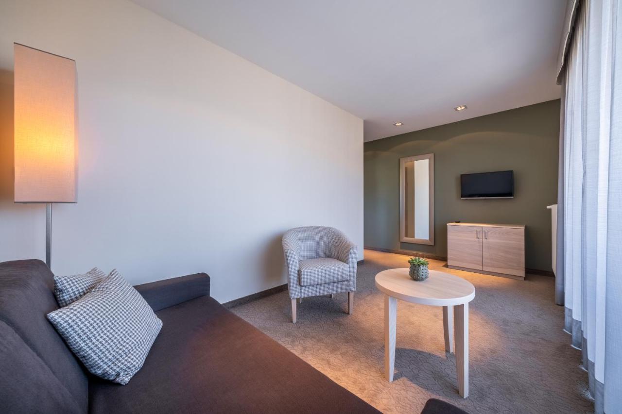Hotel Frangart An Der Weinstrasse Appiano Sulla Strada Del Vino Εξωτερικό φωτογραφία